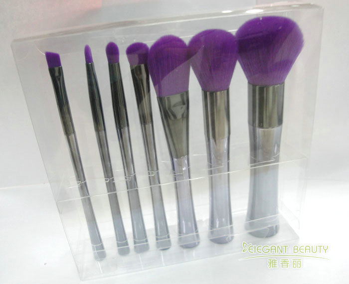 成套蜜柚直播APP下载安装中的每把刷子都有何特定用途？